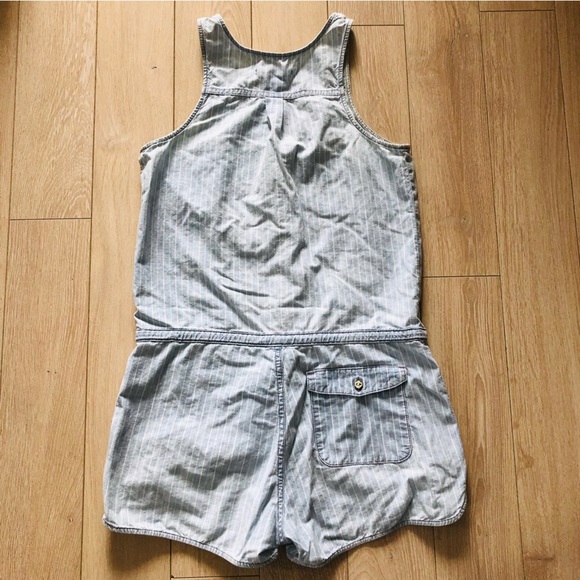 Levi’s Light Wash Chambray Striped Romper - Picture 3 of 9